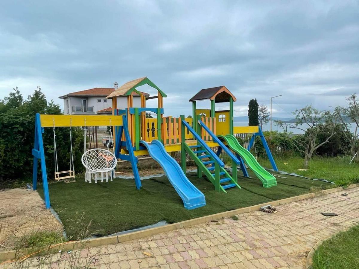 Safo Apartments&Rooms Sozopol Buitenkant foto