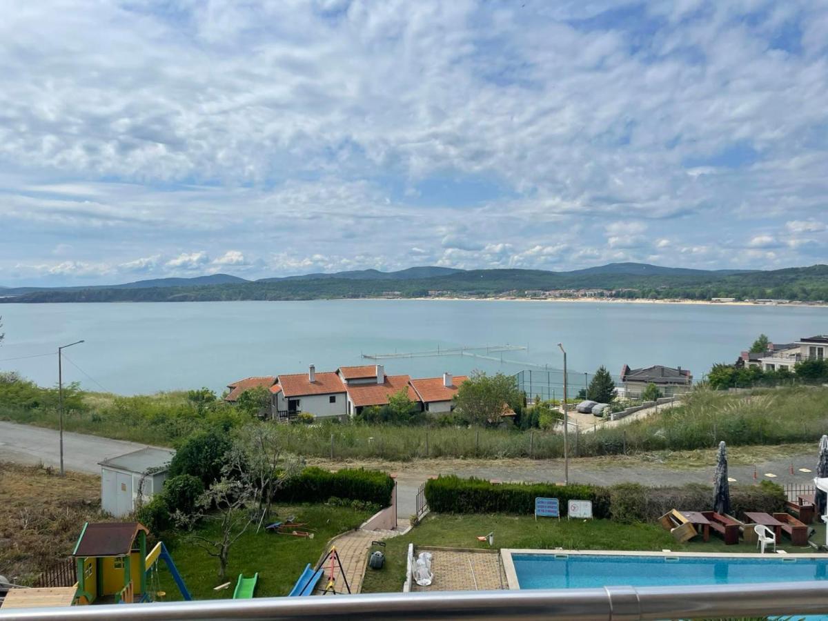 Safo Apartments&Rooms Sozopol Buitenkant foto