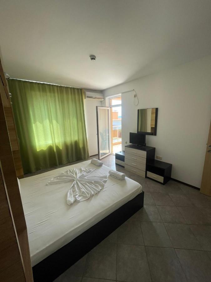 Safo Apartments&Rooms Sozopol Buitenkant foto