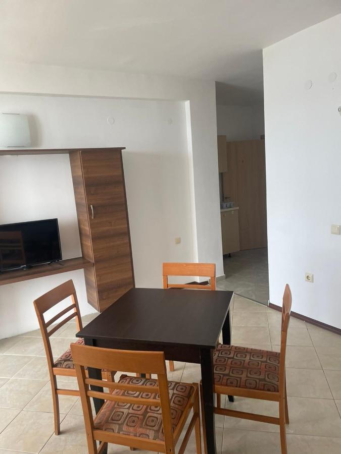 Safo Apartments&Rooms Sozopol Buitenkant foto