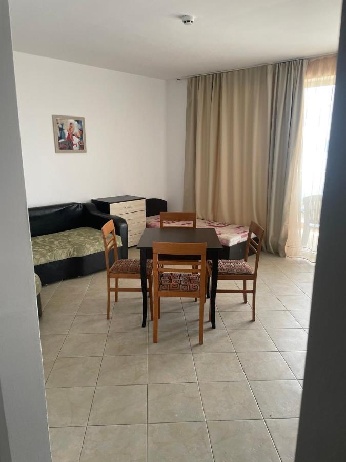 Safo Apartments&Rooms Sozopol Buitenkant foto