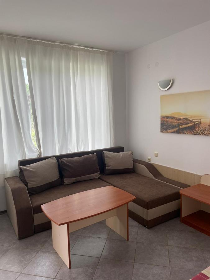 Safo Apartments&Rooms Sozopol Buitenkant foto