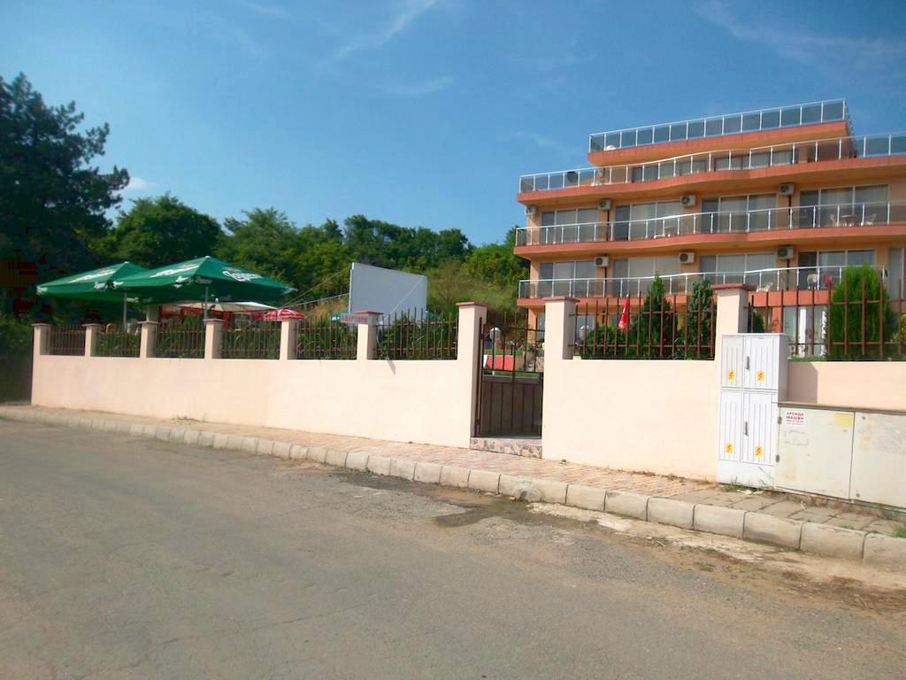 Safo Apartments&Rooms Sozopol Buitenkant foto